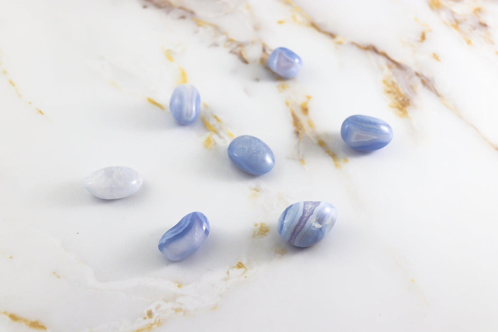 Pierre roulée en Calcédoine blue lace