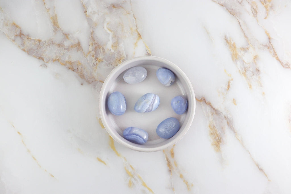 Pierre roulée en Calcédoine blue lace